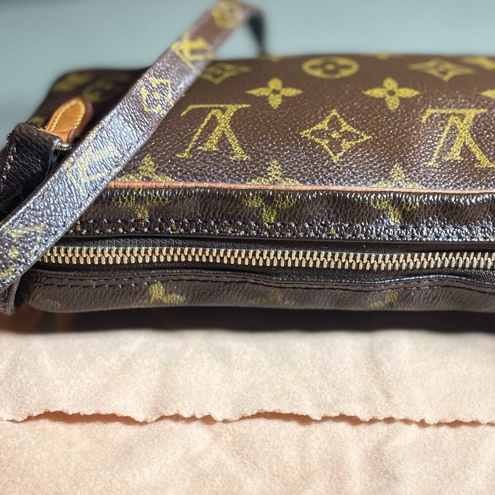 LOUIS VUITTON MARLY BANDOULIERE SHOULDER BAG MONOGRAM - Picture 8 of 10